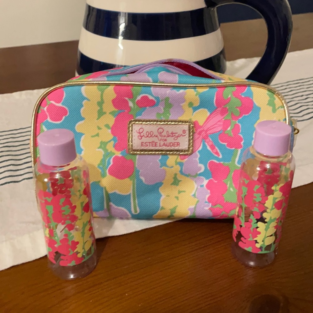 Lilly Pulitzer for Ester Lauder cosmetic bag